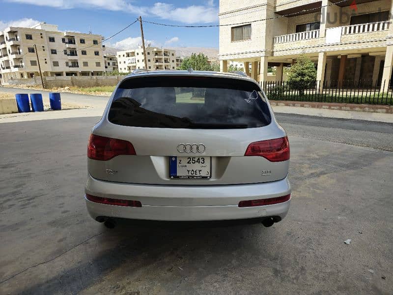 Audi Q7 2007 13