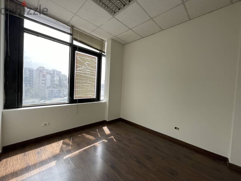 100 SQM Office For Rent In Kaslik مكتب للايجار في الكسليك #RK95958 1