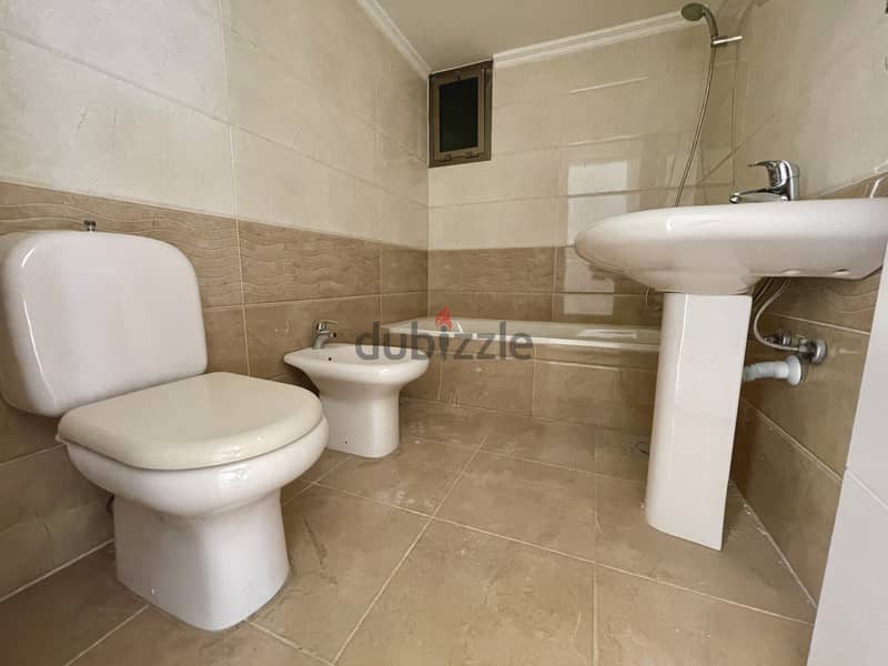 165SQM Apartment For Sale In Zouk Mikaelشقة للبيع في زوق مكايل#RK96426 2