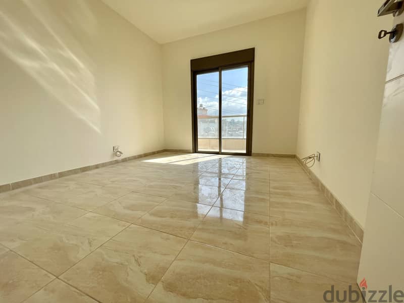 165SQM Apartment For Sale In Zouk Mikaelشقة للبيع في زوق مكايل#RK96426 3