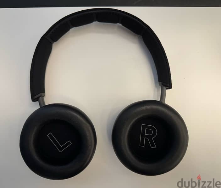 Bang & Olufsen BeoPlay H6 Wired Headphones 3