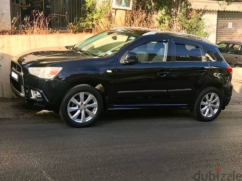 Mitsubishi Outlander Sport 2012 ( very clean and beautiful ) 0