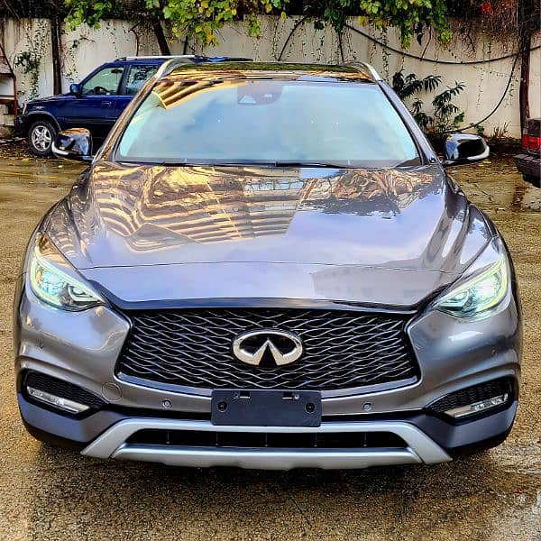 INFINITI QX30 2018 AWD 2.0T LUXURY BLACK EDITION FULL 84000 miles 5