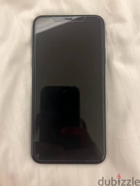 Apple Iphone 11 Pro Max 256GB Midnight Green in a LIKE NEW condition 1