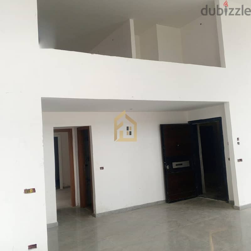 Duplex for rent in Achrafieh EH76 شقة دوبلكس للإيجار في الأشرفية 3