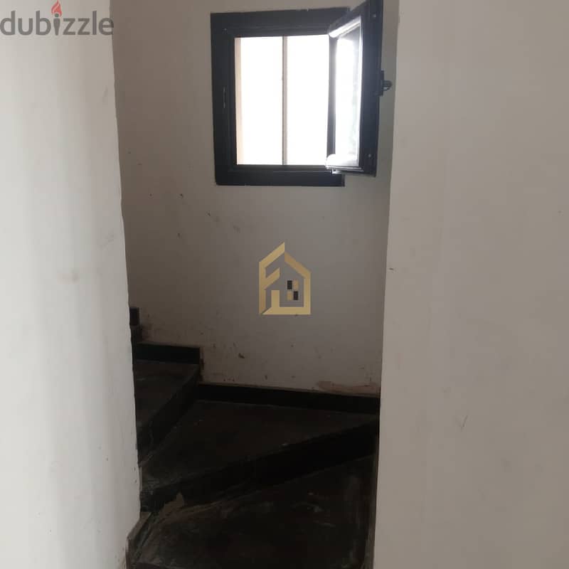 Duplex for rent in Achrafieh EH76 شقة دوبلكس للإيجار في الأشرفية 6