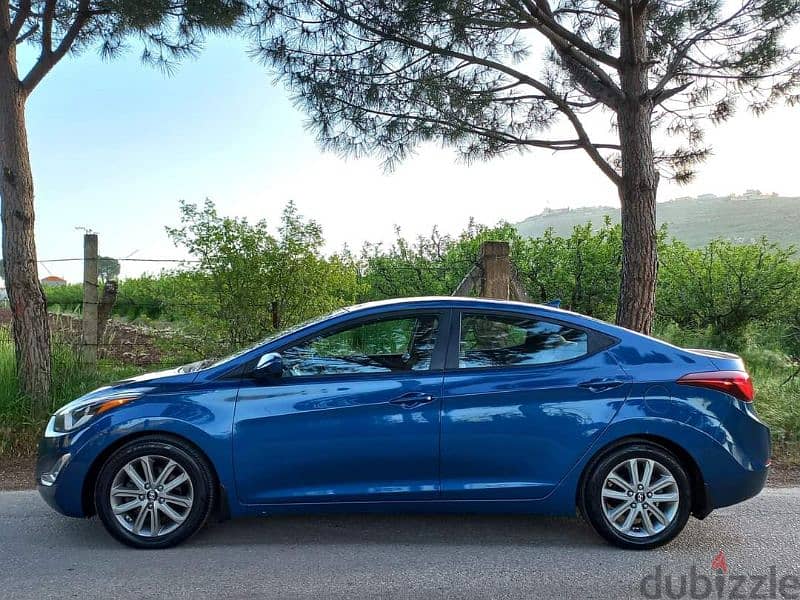 Hyundai Elantra 2015 3