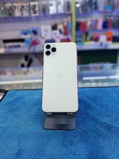 iphone 11 pro max used