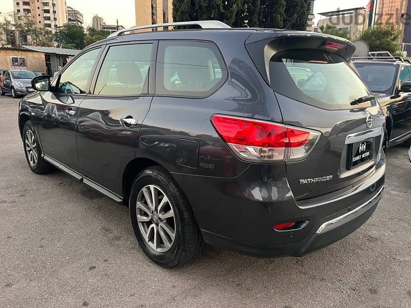 Nissan Pathfinder 2014 1