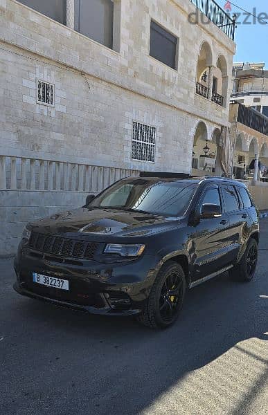 Jeep Grand Cherokee SRT8 2012 look 2020 original 2