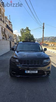 Jeep Grand Cherokee SRT8 2012 look 2020 original 0