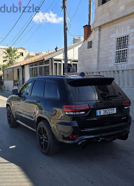 Jeep Grand Cherokee SRT8 2012 look 2020 original 6