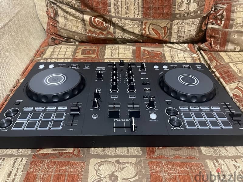 Amazing Pioneer DDJ-FLX4 for sale 1