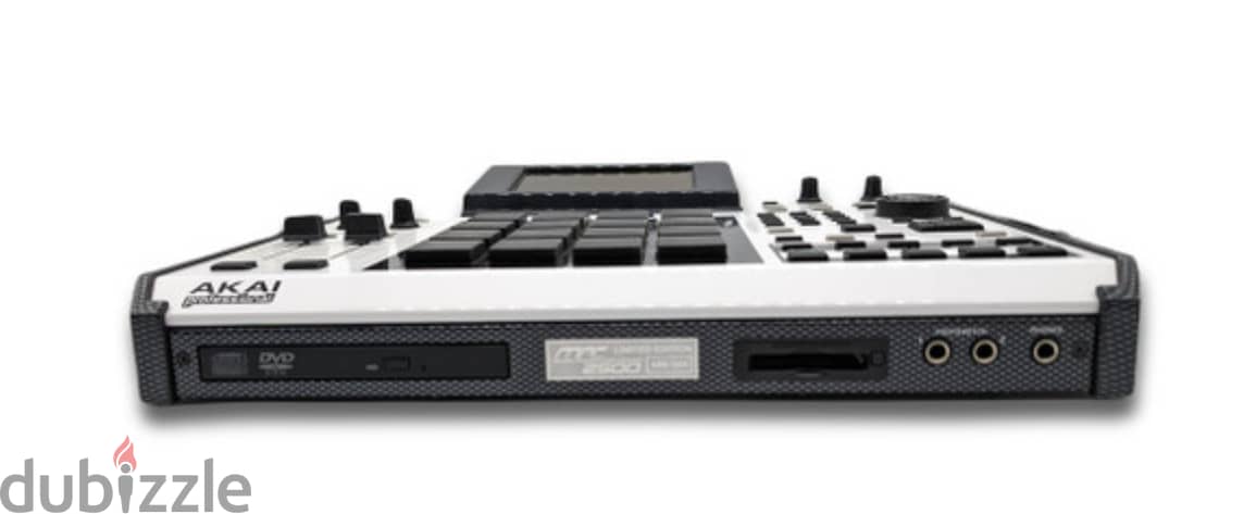 Akai MPC 2500 Special Edition with XLCD & JJOS 2