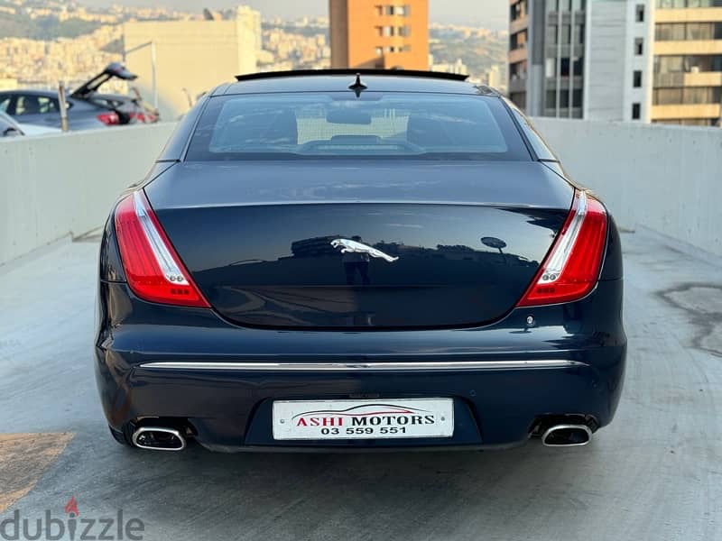 Jaguar XJ8 2011 2