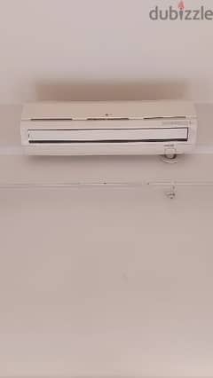 2 LG 9000 btu Split Air Conditioner used non inverter