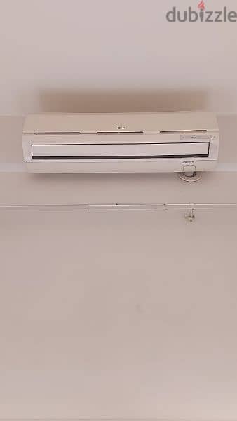 2 LG 9000 btu Split Air Conditioner used non inverter 0