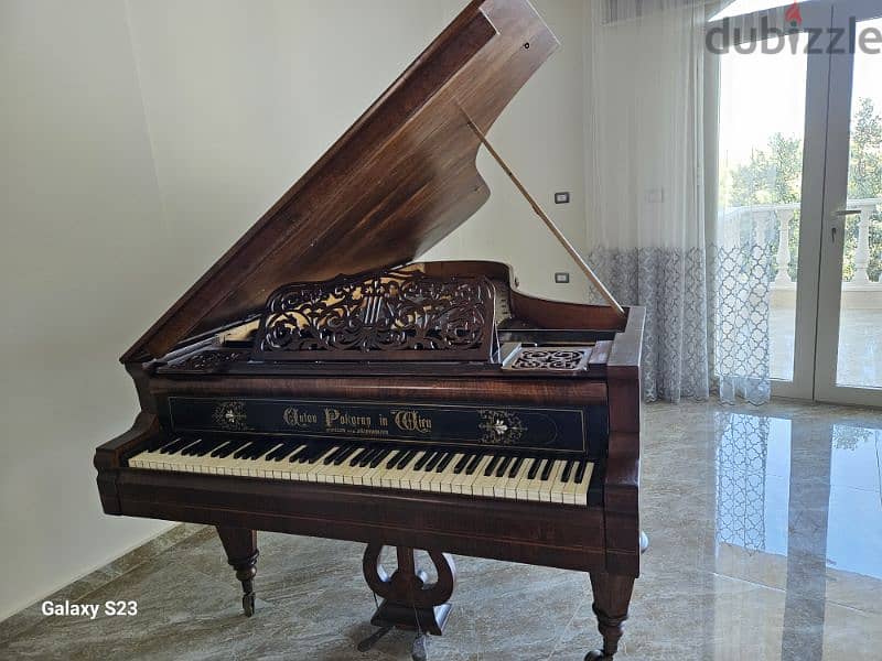 German old Piano, ivory keyboard, high quality wood, big in size. 3