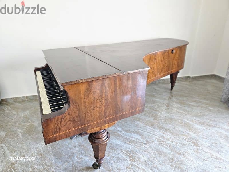 German old Piano, ivory keyboard, high quality wood, big in size. 4