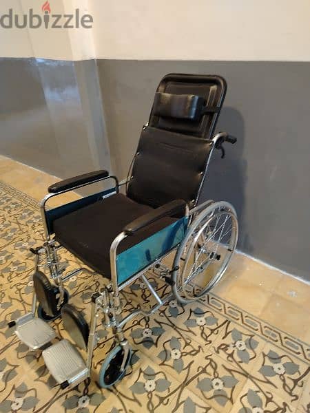 wheelchair with retractable parts 1