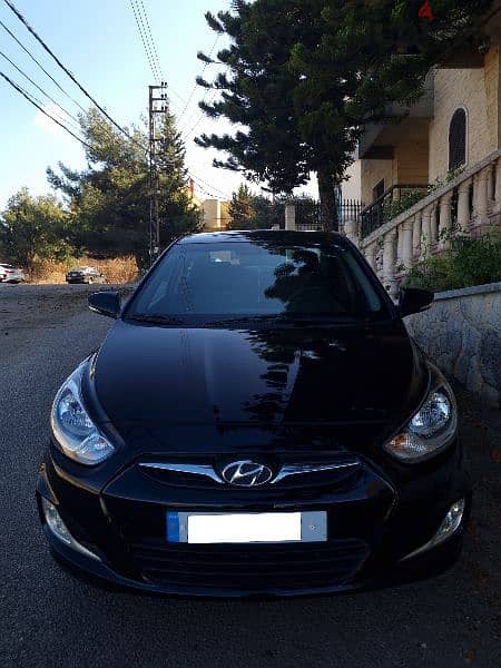 Hyundai Accent 2015 1