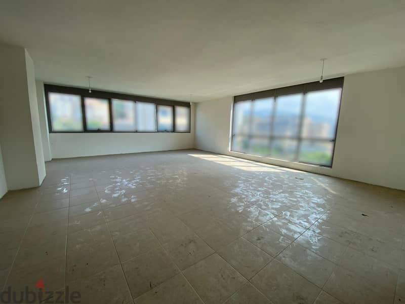 Office for rent in Dbayeh مكتب للإيجار في ضبية 0