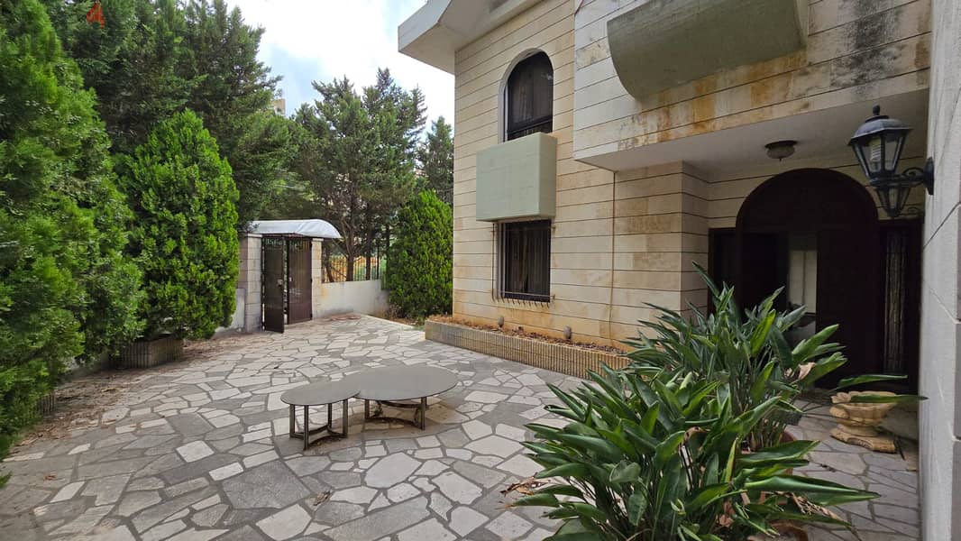 Villa for rent in Mtayleb فيلا للإيجار في منطقة مطيلب 9