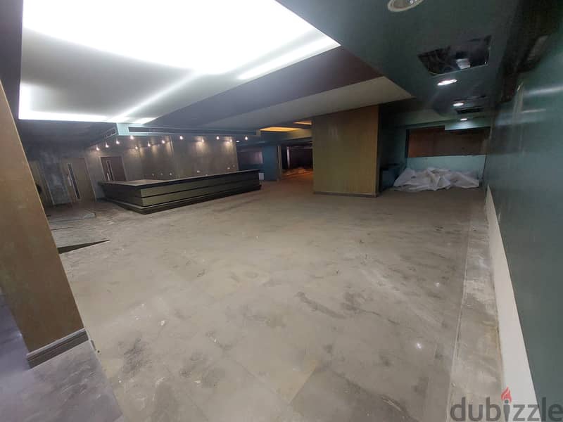 Showroom for rent in Mtayleb صالة عرض للايجار في مطيلب 15