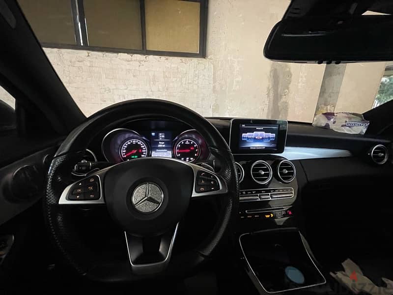 Mercedes-Benz C-Class 2017 3