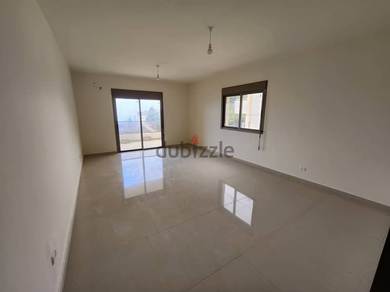 RWB153EA - Apartment For Sale In Maaysrah Nahr Ibrahim 4