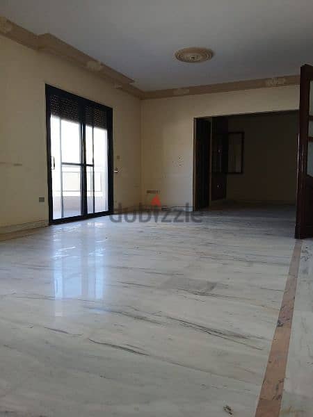 Very Elegant l 4-Bedroom Apartment in Ain Al Mraiseh I Ref: EA 0