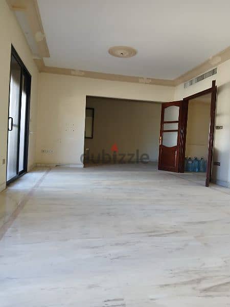 Very Elegant l 4-Bedroom Apartment in Ain Al Mraiseh. 0