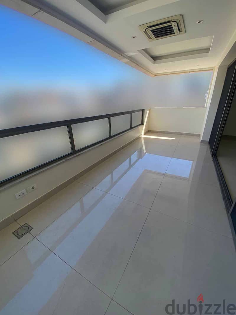 SPACIOUS APARTMENT IN HAMRA PRIME (200SQ) 3 BEDROOMS , (HAMR-252) 1