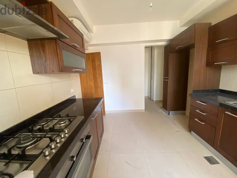 SPACIOUS APARTMENT IN HAMRA PRIME (200SQ) 3 BEDROOMS , (HAMR-252) 6