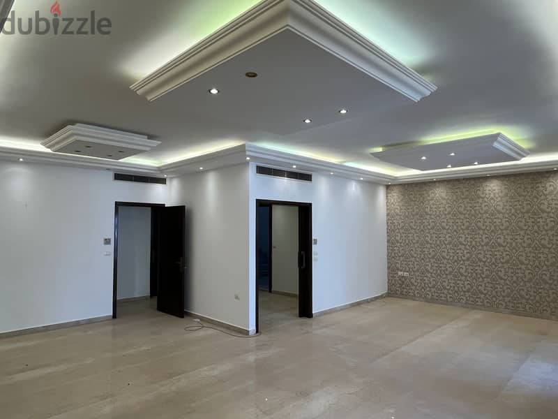 Luxury apartment for rent in Ain El Mraisehشقة فاخرة للإيجار 0