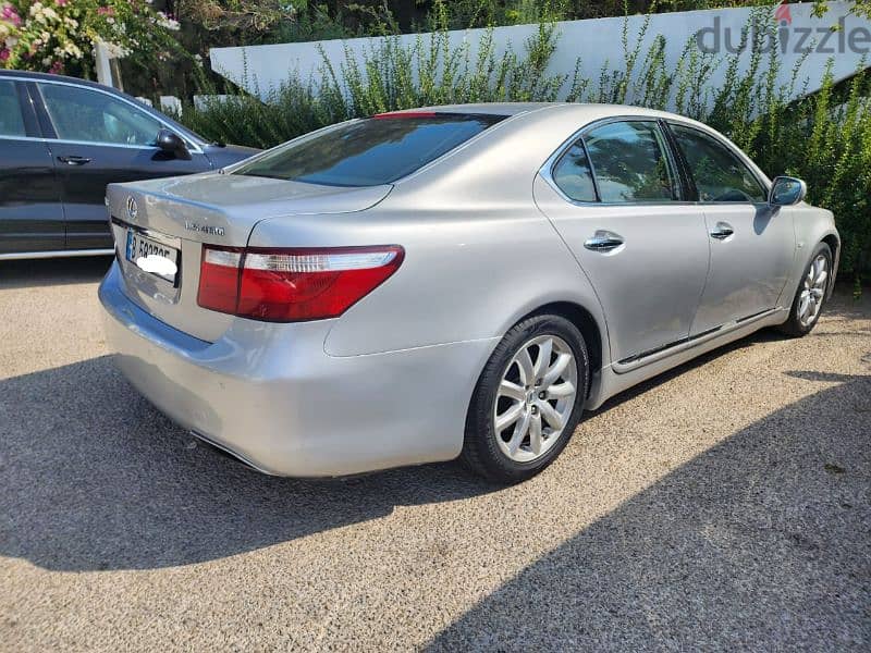 Lexus LS-Series 2008 5