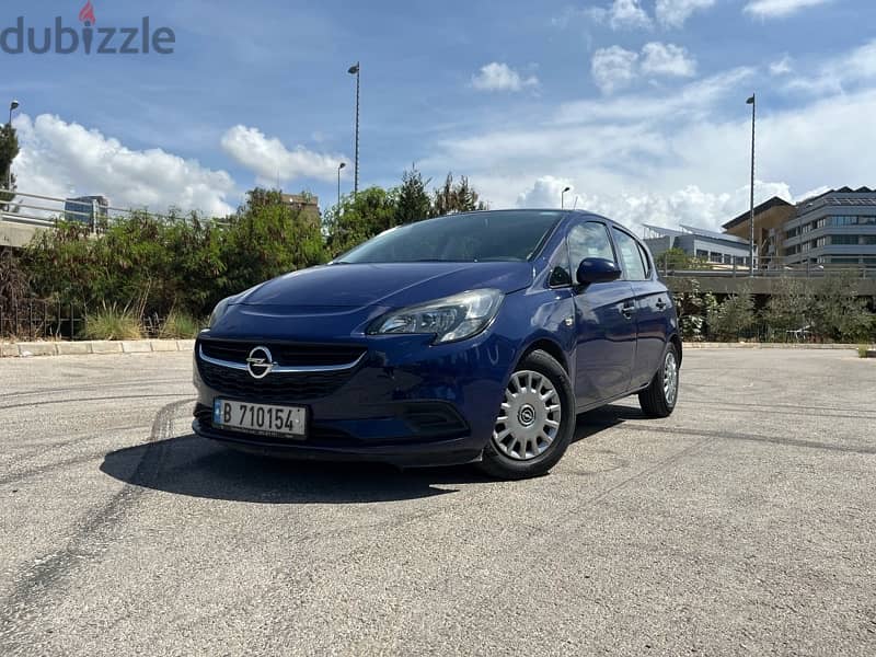 Opel Corsa 2015 one owner 0