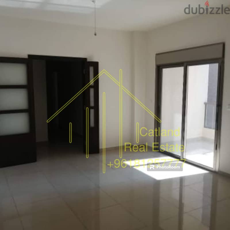 2Bedroom apartment for rent Mansourieh شقة مؤلفة من غرفتين نوم للإيجار 2