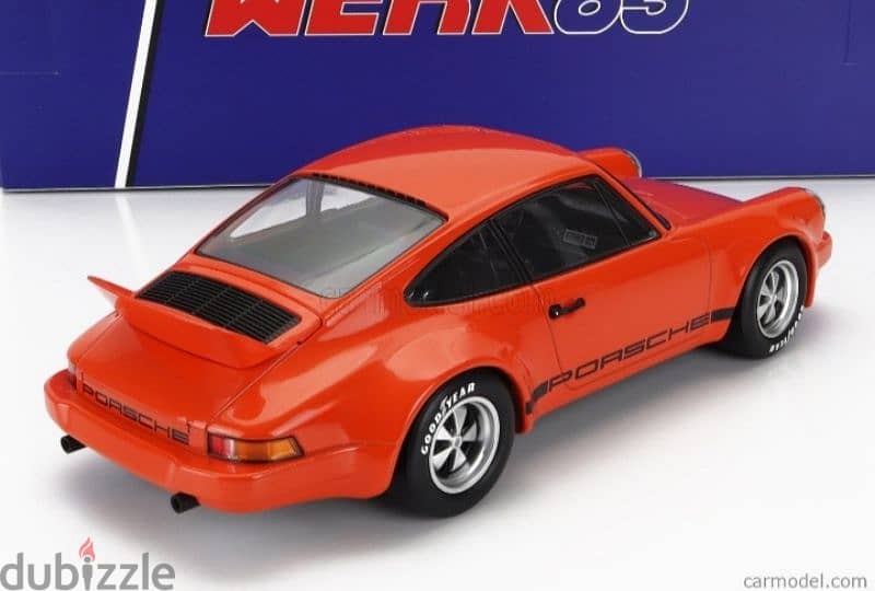 Porsche 911 RSR 1974(Street Version) diecast car model 1;18. 4