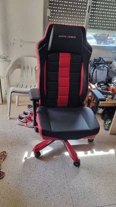 dx racer gaming chair