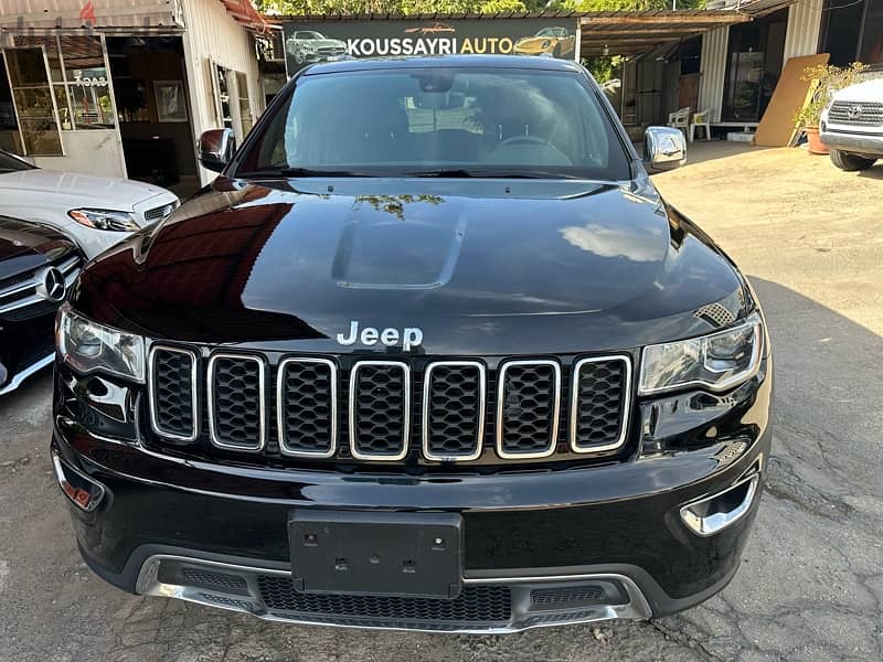 Jeep Grand Cherokee 2017 Limited super clean 1