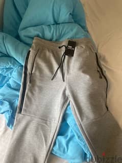 gray pants size L