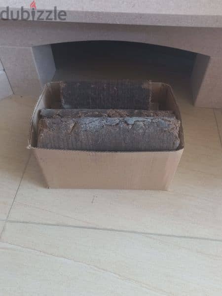 wood briquettes for fireplaces, inse . . . 4000 kcal/kg no odour 100% 1