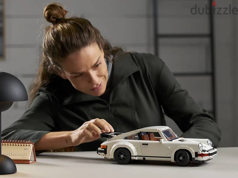 LEGO® Porsche 911 1458 Pieces 18+ 9