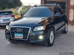 Audi Q5 2010 super clean low mileage full options