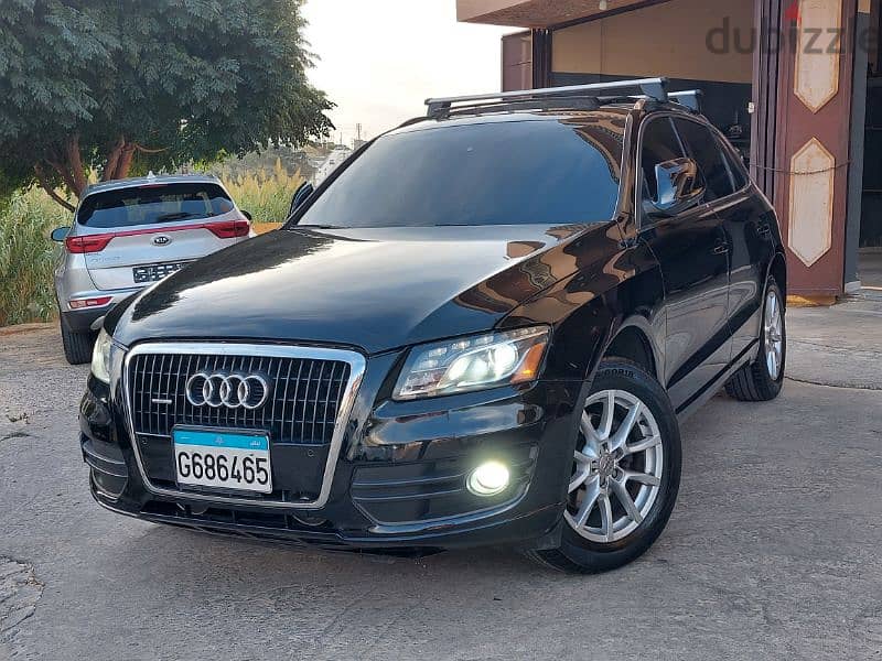 Audi Q5 2010 super clean low mileage full options 9