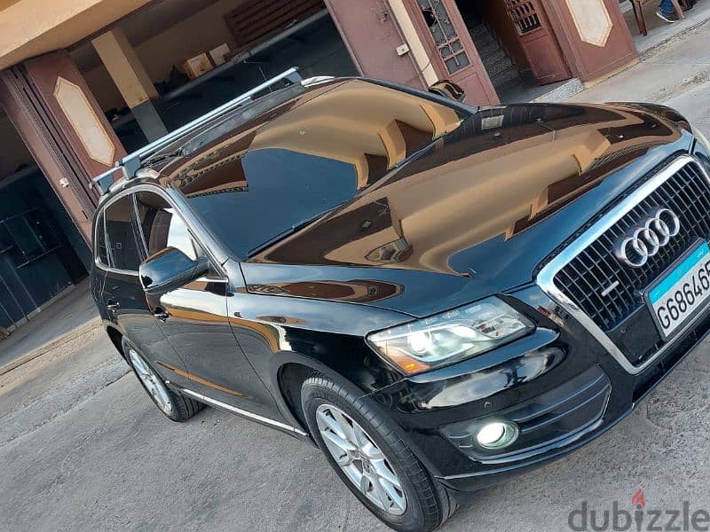 Audi Q5 2010 super clean low mileage full options 11