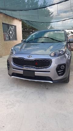 Kia Sportage 2017, super clean, full options, makfoul (81/882165)