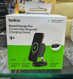 Belkin Boost Charge pro Convertible magnetic charging stand exclusive