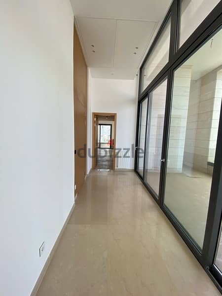 Penthouse with terrace lofty full sea view in Saifi 5